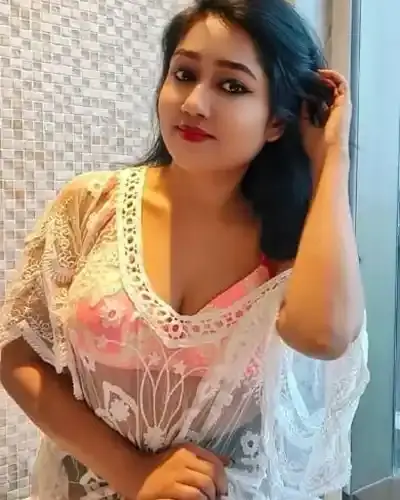 Escorts Service Deeg